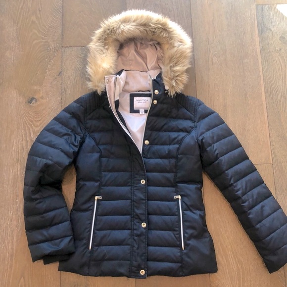 ❌sold❌Women’s  Down & Feather Nautica Puffer Jacket - Picture 4 of 13